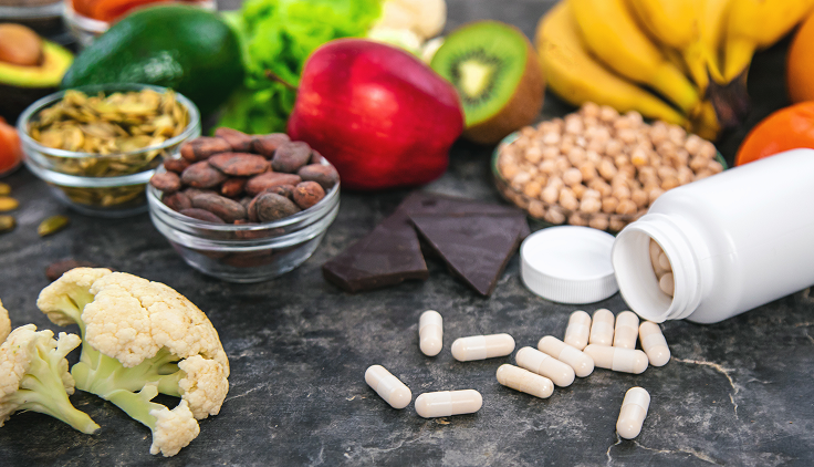 alimentos y suplementos con vitaminas para la caída del cabello